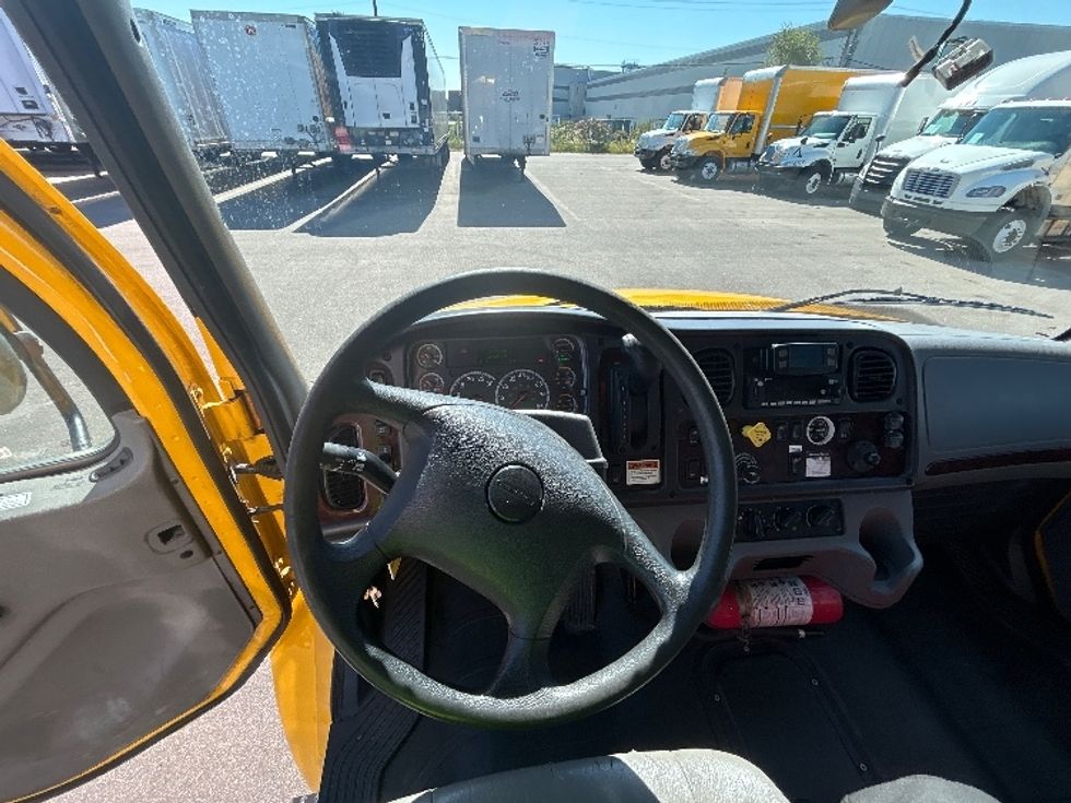 Medium Duty Box Truck-Light and Medium Duty Trucks-Freightliner-2022-M2-Brooklyn Park-MN-227,513\n\t\tmiles-$ 50,750 - Image 18