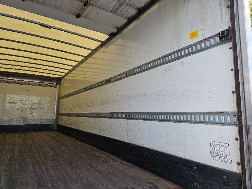 Medium Duty Box Truck-Light and Medium Duty Trucks-Freightliner-2022-M2-Brooklyn Park-MN-251,706\n\t\tmiles-$ 54,750 - Image 12