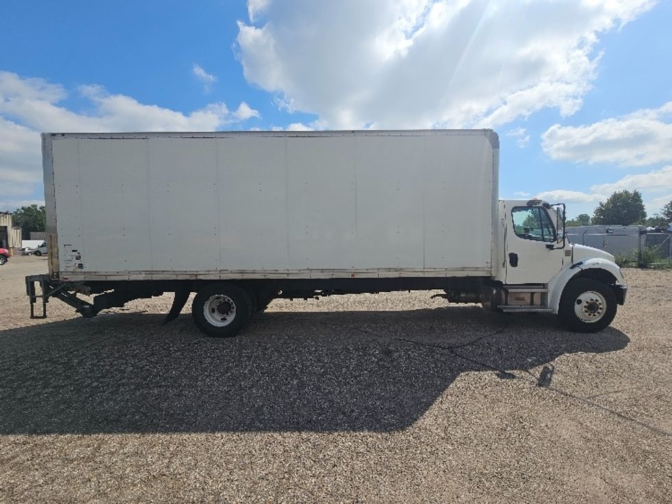 Medium Duty Box Truck-Light and Medium Duty Trucks-Freightliner-2022-M2-Brooklyn Park-MN-251,706\n\t\tmiles-$ 54,750 - Image 15