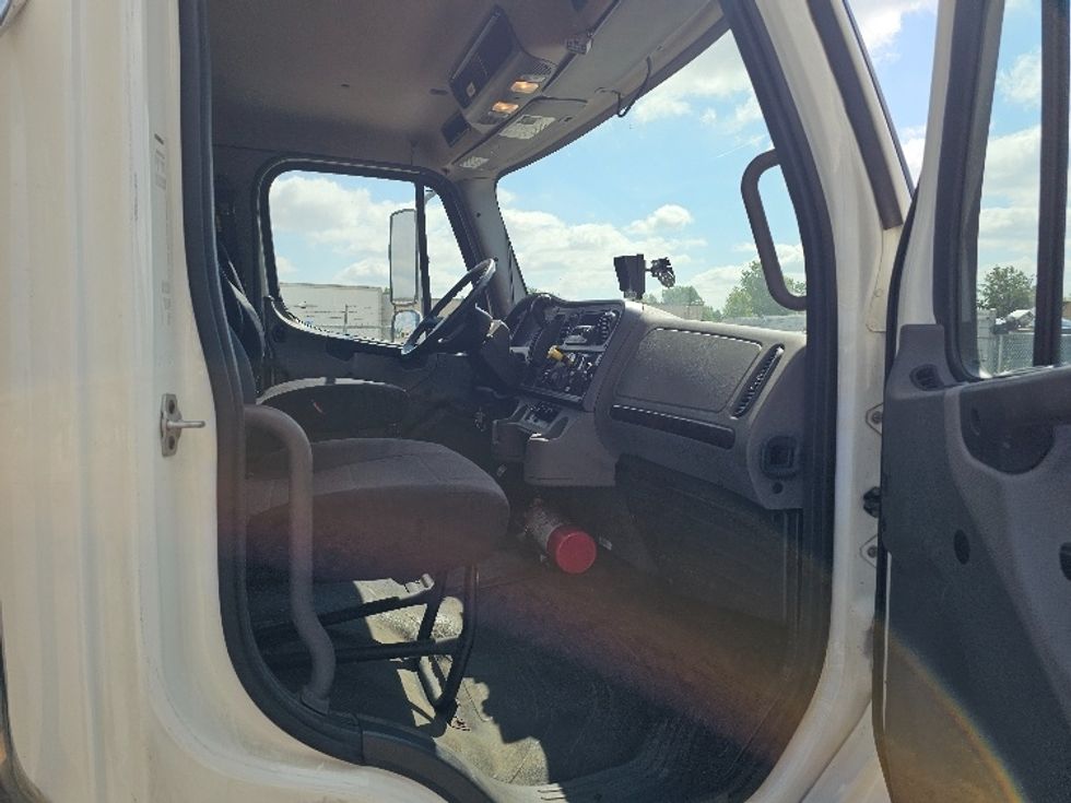 Medium Duty Box Truck-Light and Medium Duty Trucks-Freightliner-2022-M2-Brooklyn Park-MN-251,706\n\t\tmiles-$ 54,750 - Image 20