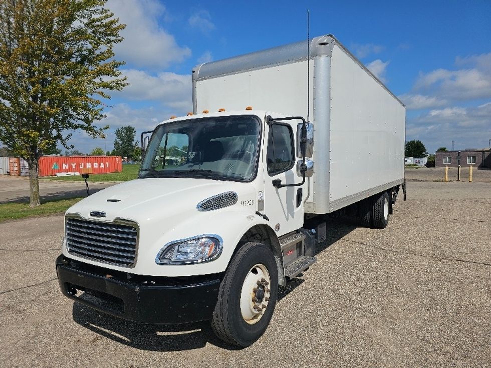 Medium Duty Box Truck-Light and Medium Duty Trucks-Freightliner-2022-M2-Brooklyn Park-MN-251,706\n\t\tmiles-$ 54,750 - Image 3