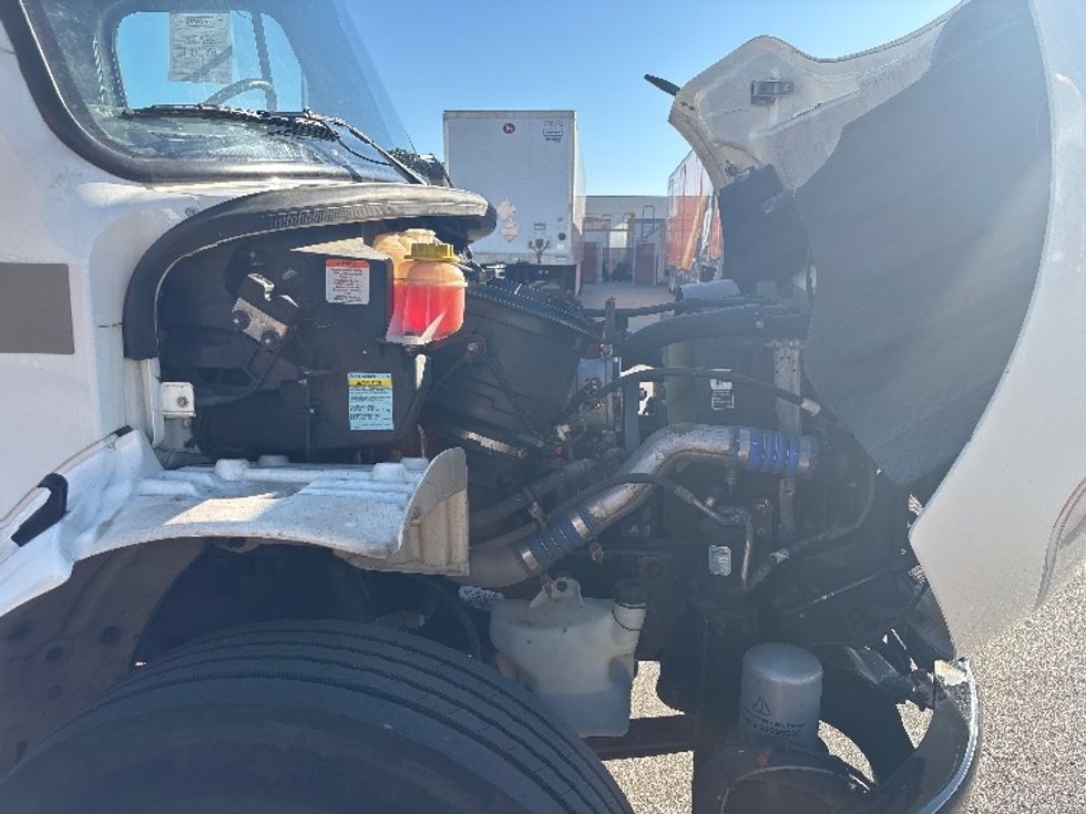 Medium Duty Box Truck-Light and Medium Duty Trucks-Freightliner-2022-M2-Brooklyn Park-MN-269,709\n\t\tmiles-$ 44,000 - Image 23