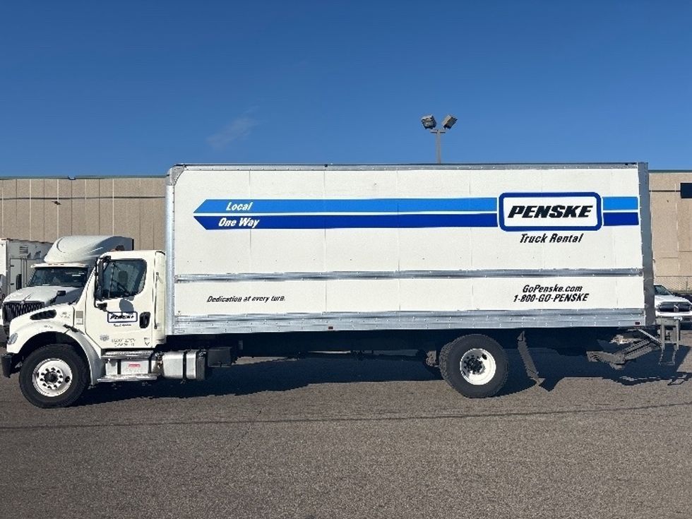 Medium Duty Box Truck-Light and Medium Duty Trucks-Freightliner-2022-M2-Brooklyn Park-MN-269,709\n\t\tmiles-$ 44,000 - Image 4