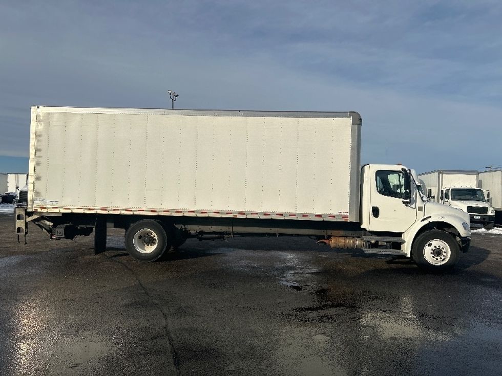 Medium Duty Box Truck-Light and Medium Duty Trucks-Freightliner-2022-M2-Brooklyn Park-MN-272,976\n\t\tmiles-$ 36,750 - Image 15