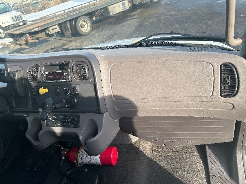 Medium Duty Box Truck-Light and Medium Duty Trucks-Freightliner-2022-M2-Brooklyn Park-MN-272,976\n\t\tmiles-$ 36,750 - Image 21