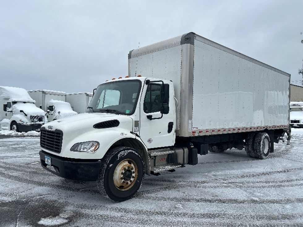 Medium Duty Box Truck-Light and Medium Duty Trucks-Freightliner-2022-M2-Brooklyn Park-MN-300,946\n\t\tmiles-$ 32,000 - Image 3