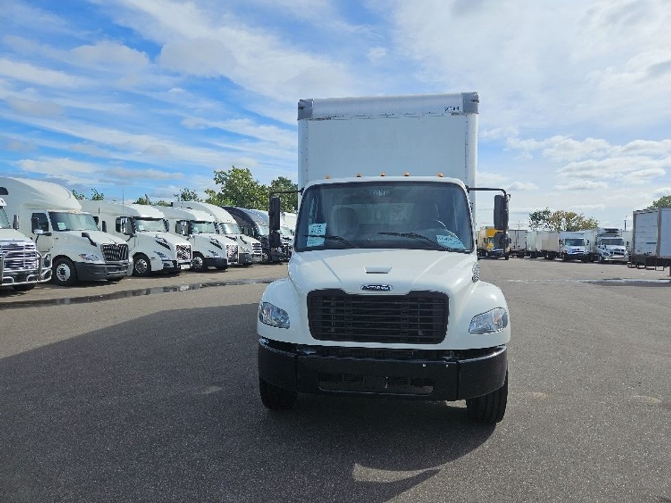 Medium Duty Box Truck-Light and Medium Duty Trucks-Freightliner-2022-M2-Brooklyn Park-MN-91,366\n\t\tmiles-$ 80,250 - Image 2