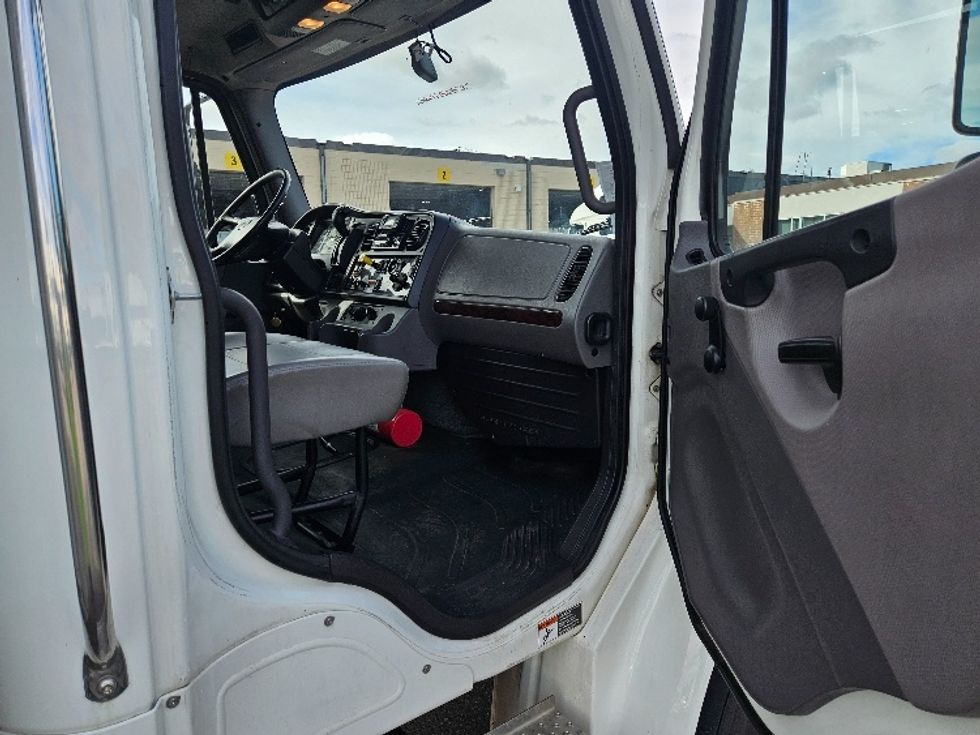 Medium Duty Box Truck-Light and Medium Duty Trucks-Freightliner-2022-M2-Brooklyn Park-MN-91,366\n\t\tmiles-$ 80,250 - Image 20