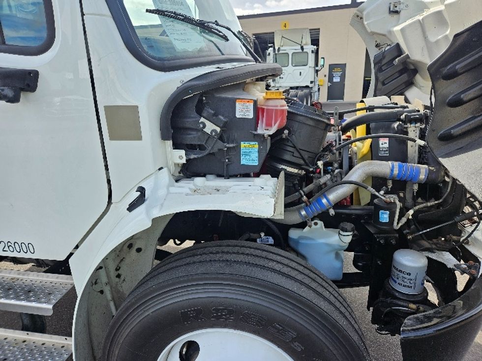Medium Duty Box Truck-Light and Medium Duty Trucks-Freightliner-2022-M2-Brooklyn Park-MN-91,366\n\t\tmiles-$ 80,250 - Image 23