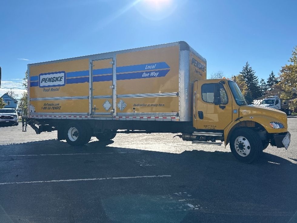 Medium Duty Box Truck-Light and Medium Duty Trucks-Freightliner-2022-M2-Buffalo-NY-174,753\n\t\tmiles-$ 44,500 - Image 15