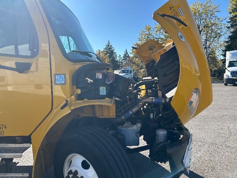 Medium Duty Box Truck-Light and Medium Duty Trucks-Freightliner-2022-M2-Buffalo-NY-174,753\n\t\tmiles-$ 44,500 - Image 23