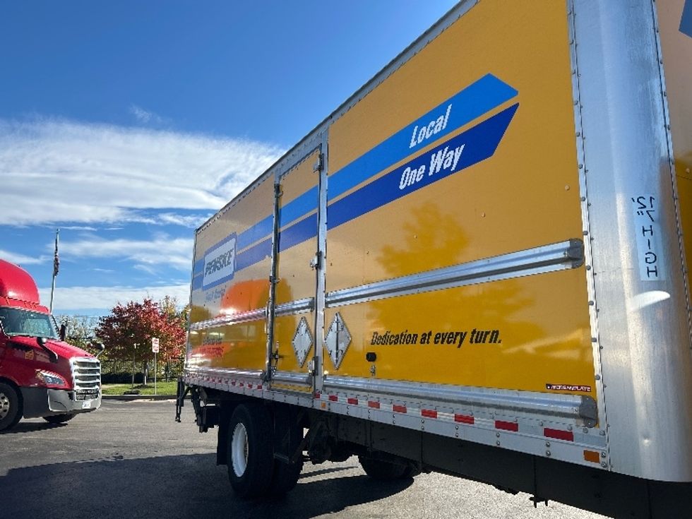 Medium Duty Box Truck-Light and Medium Duty Trucks-Freightliner-2022-M2-Buffalo-NY-174,753\n\t\tmiles-$ 44,500 - Image 26