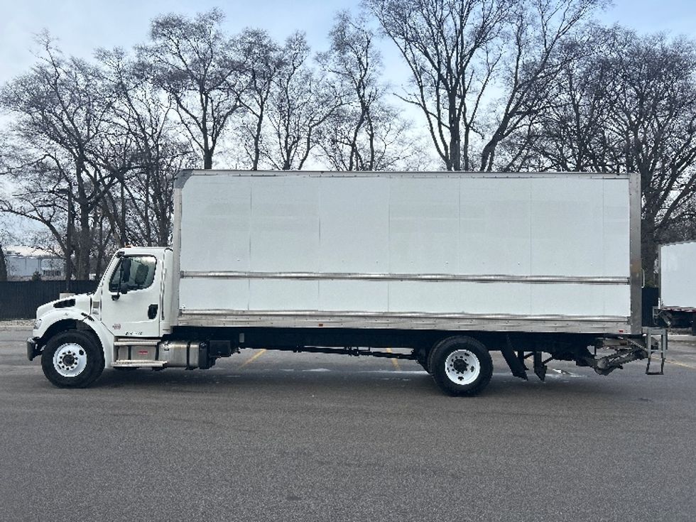 Medium Duty Box Truck-Light and Medium Duty Trucks-Freightliner-2022-M2-Byron Center-MI-127,135\n\t\tmiles-$ 71,500 - Image 4