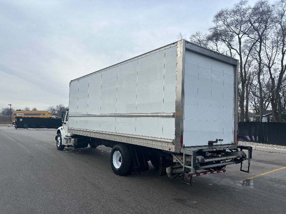 Medium Duty Box Truck-Light and Medium Duty Trucks-Freightliner-2022-M2-Byron Center-MI-127,135\n\t\tmiles-$ 71,500 - Image 6