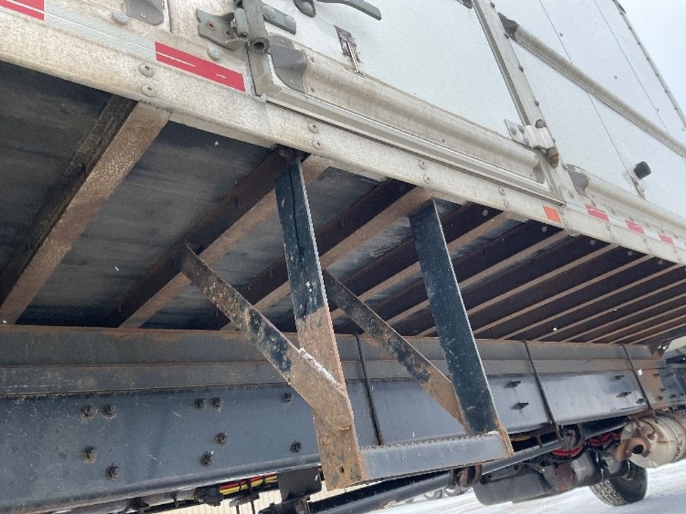 Medium Duty Box Truck-Light and Medium Duty Trucks-Freightliner-2022-M2-Cadillac-MI-143,471\n\t\tmiles-$ 68,500 - Image 14