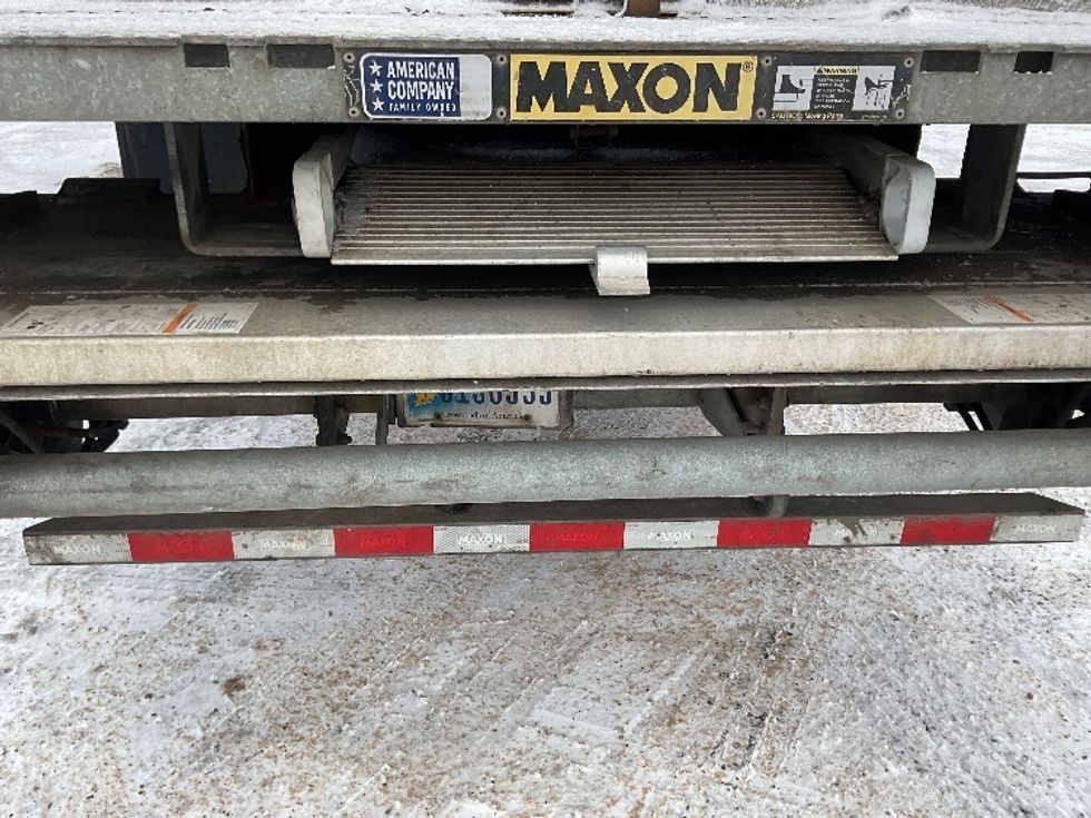 Medium Duty Box Truck-Light and Medium Duty Trucks-Freightliner-2022-M2-Cadillac-MI-143,471\n\t\tmiles-$ 68,500 - Image 21