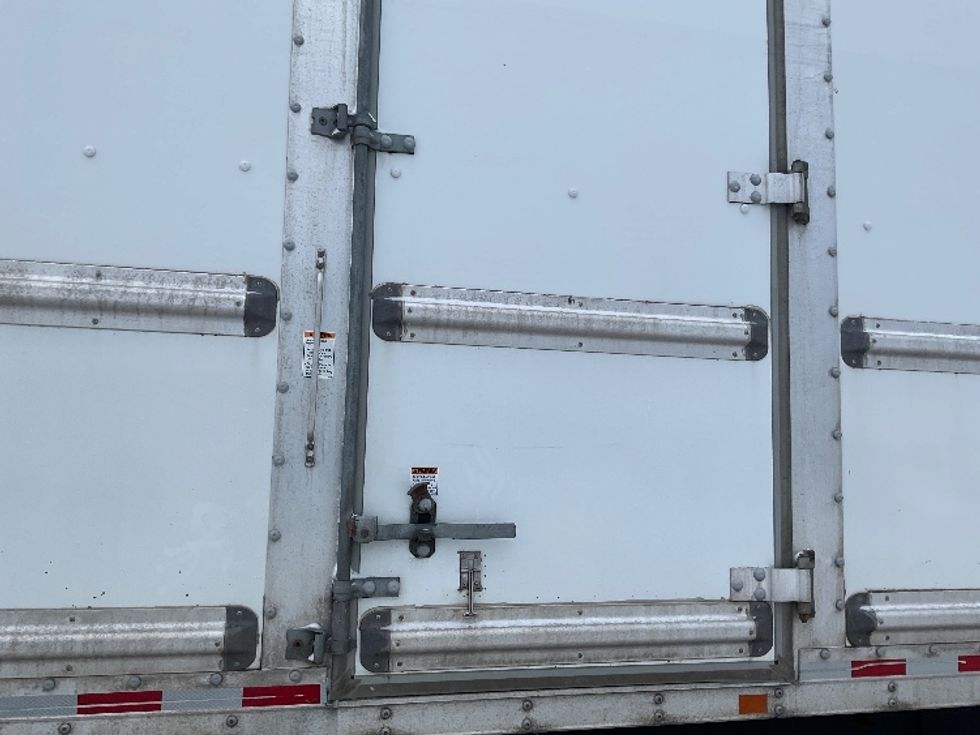 Medium Duty Box Truck-Light and Medium Duty Trucks-Freightliner-2022-M2-Cadillac-MI-143,471\n\t\tmiles-$ 68,500 - Image 22