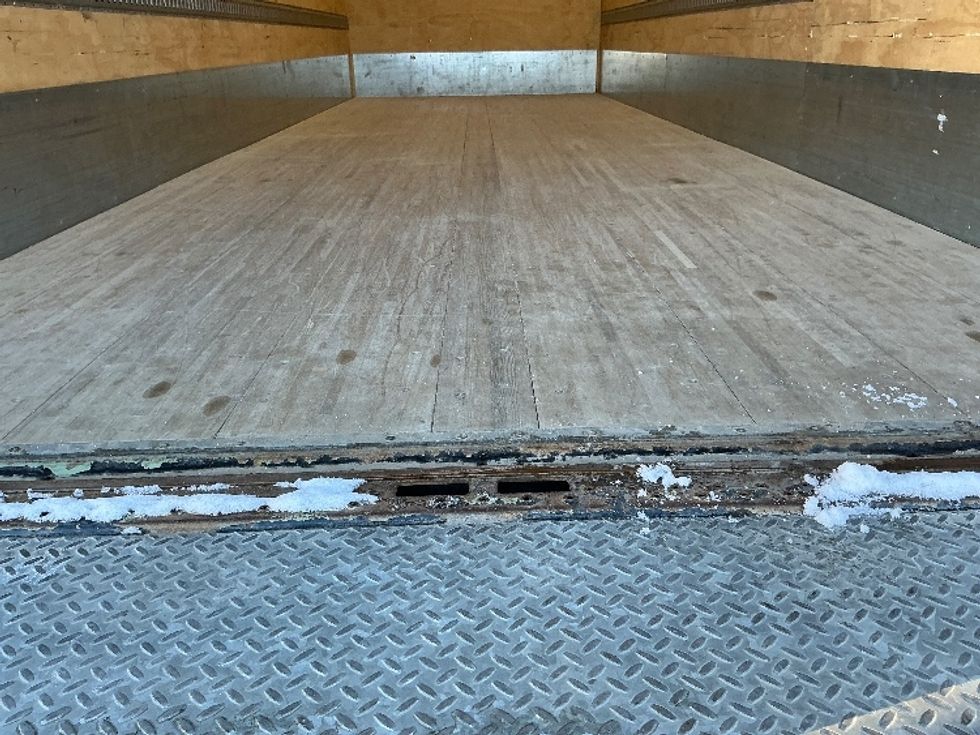 Medium Duty Box Truck-Light and Medium Duty Trucks-Freightliner-2022-M2-Calgary-AB-106,979\n\t\tkm-$ 101,500 - Image 10