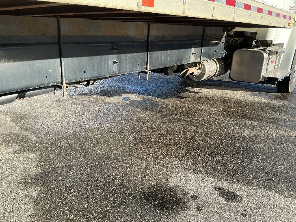 Medium Duty Box Truck-Light and Medium Duty Trucks-Freightliner-2022-M2-Calgary-AB-106,979\n\t\tkm-$ 101,500 - Image 14