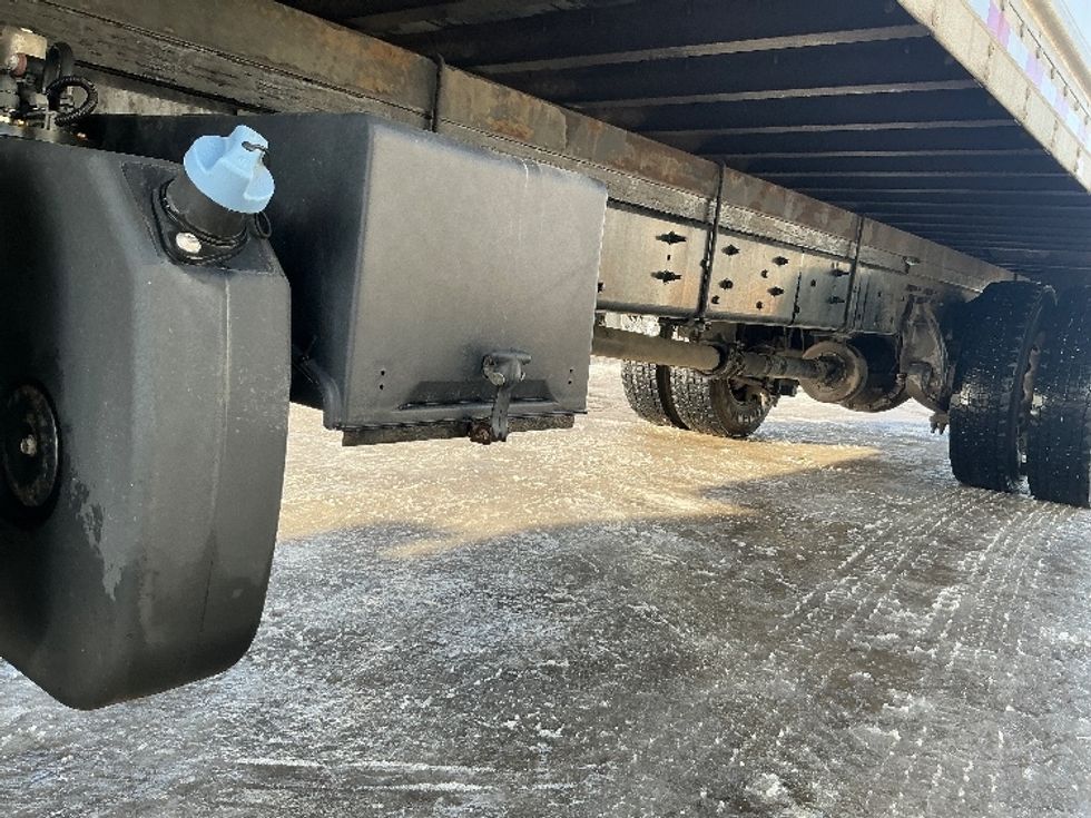 Medium Duty Box Truck-Light and Medium Duty Trucks-Freightliner-2022-M2-Calgary-AB-392,081\n\t\tkm-$ 64,000 - Image 5