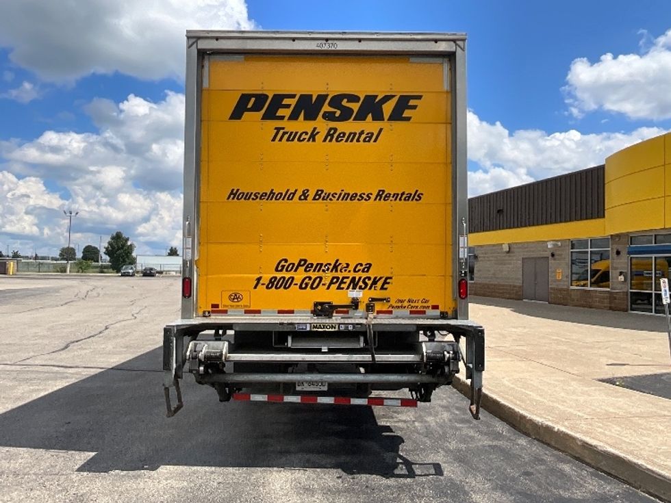 Medium Duty Box Truck-Light and Medium Duty Trucks-Freightliner-2022-M2-Cambridge-ON-257,421\n\t\tkm-$ 78,250 - Image 7