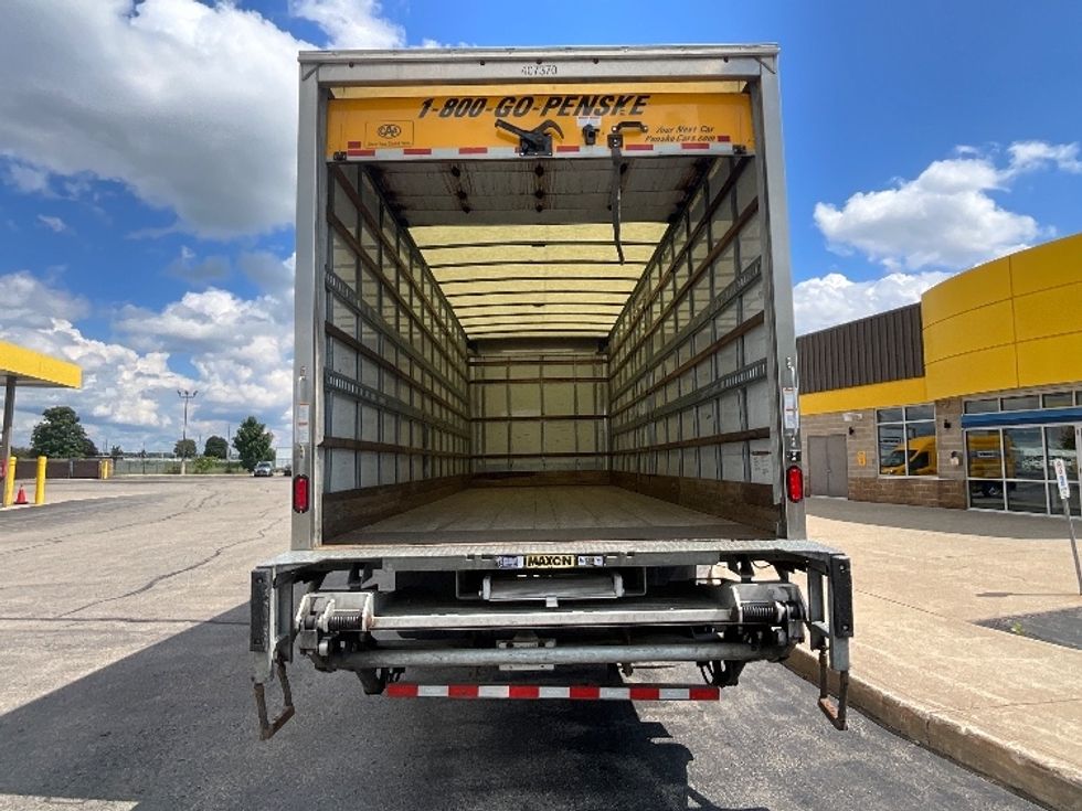 Medium Duty Box Truck-Light and Medium Duty Trucks-Freightliner-2022-M2-Cambridge-ON-257,421\n\t\tkm-$ 78,250 - Image 8