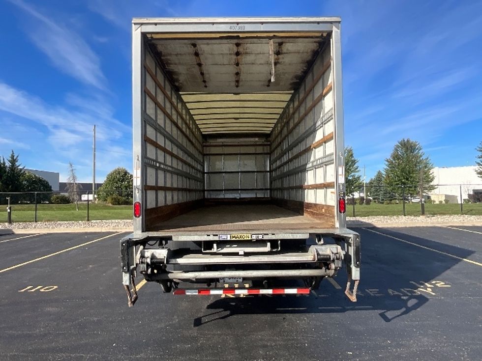 Medium Duty Box Truck-Light and Medium Duty Trucks-Freightliner-2022-M2-Cambridge-ON-281,882\n\t\tkm-$ 77,000 - Image 8