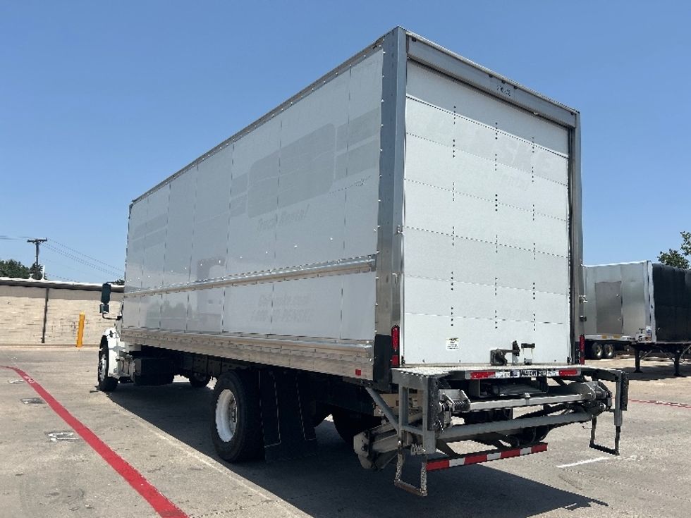 Medium Duty Box Truck-Light and Medium Duty Trucks-Freightliner-2022-M2-Carrollton-TX-141,399\n\t\tmiles-$ 77,000 - Image 6