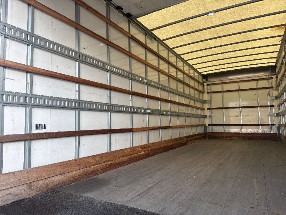Medium Duty Box Truck-Light and Medium Duty Trucks-Freightliner-2022-M2-Carrollton-TX-82,256\n\t\tmiles-$ 80,250 - Image 11