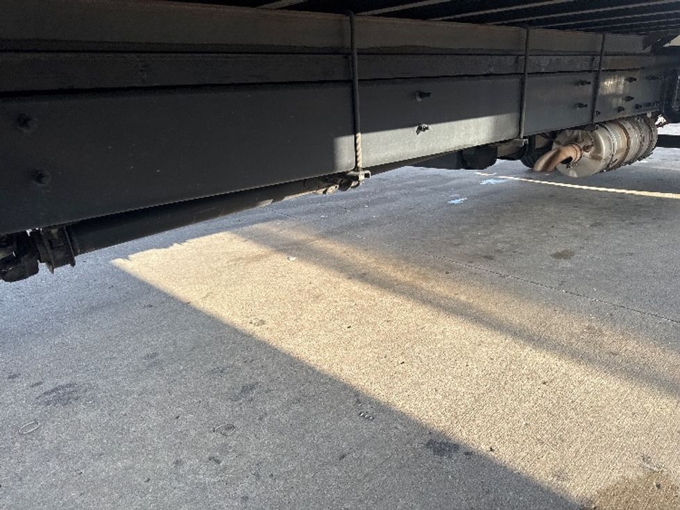 Medium Duty Box Truck-Light and Medium Duty Trucks-Freightliner-2022-M2-Carrollton-TX-82,256\n\t\tmiles-$ 80,250 - Image 14