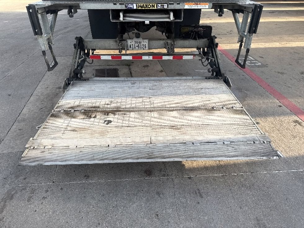 Medium Duty Box Truck-Light and Medium Duty Trucks-Freightliner-2022-M2-Carrollton-TX-82,256\n\t\tmiles-$ 80,250 - Image 9