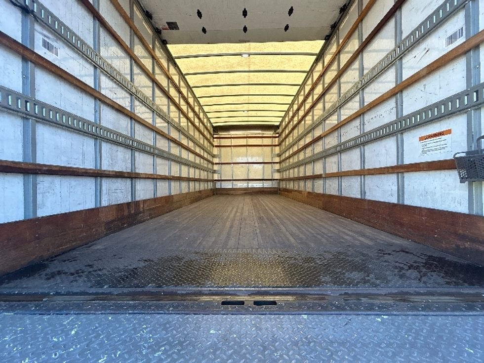 Medium Duty Box Truck-Light and Medium Duty Trucks-Freightliner-2022-M2-Carson-CA-105,587\n\t\tmiles-$ 76,500 - Image 10