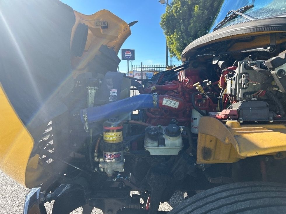 Medium Duty Box Truck-Light and Medium Duty Trucks-Freightliner-2022-M2-Carson-CA-105,587\n\t\tmiles-$ 76,500 - Image 21