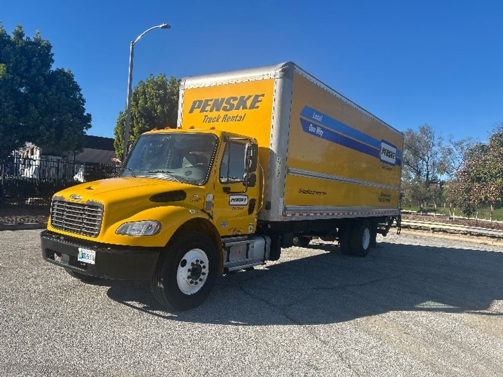Medium Duty Box Truck-Light and Medium Duty Trucks-Freightliner-2022-M2-Carson-CA-105,587\n\t\tmiles-$ 76,500 - Image 3