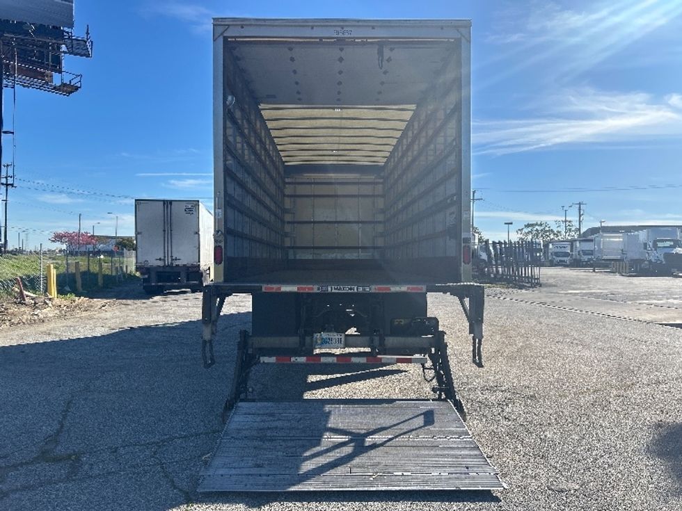 Medium Duty Box Truck-Light and Medium Duty Trucks-Freightliner-2022-M2-Carson-CA-105,587\n\t\tmiles-$ 76,500 - Image 9