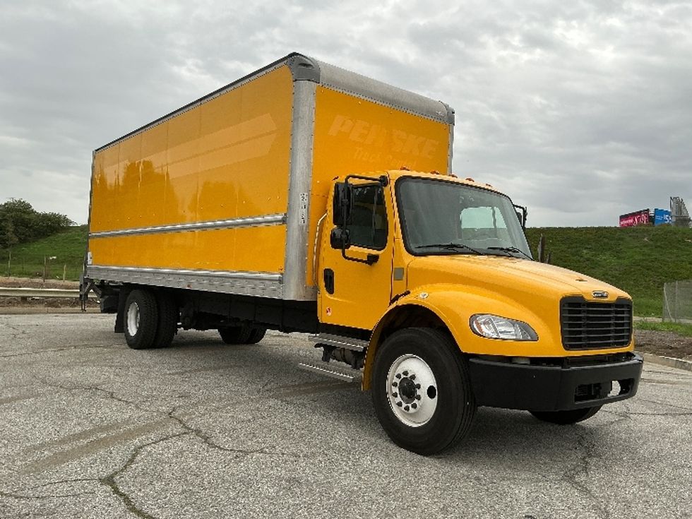 Medium Duty Box Truck-Light and Medium Duty Trucks-Freightliner-2022-M2-Carson-CA-97,247\n\t\tmiles-$ 79,000 - Image 1