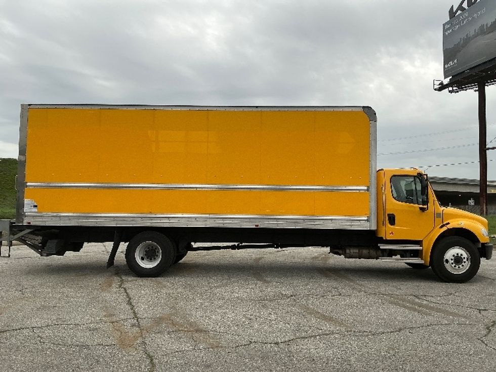 Medium Duty Box Truck-Light and Medium Duty Trucks-Freightliner-2022-M2-Carson-CA-97,247\n\t\tmiles-$ 79,000 - Image 15