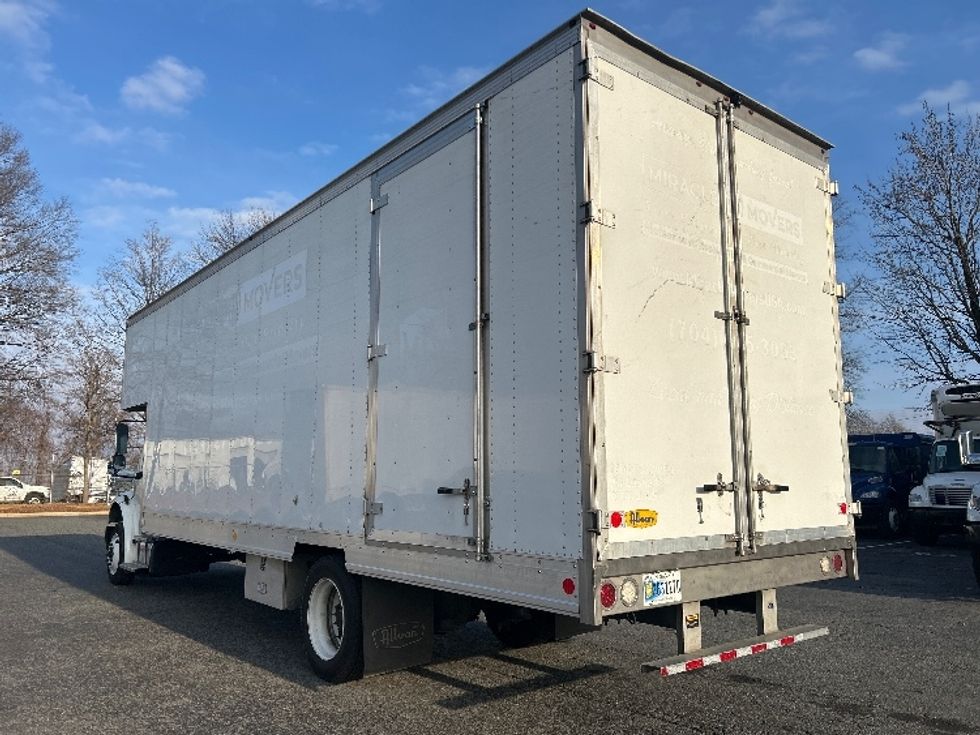 Medium Duty Box Truck-Light and Medium Duty Trucks-Freightliner-2022-M2-Charlotte-NC-125,765\n\t\tmiles-$ 80,750 - Image 6