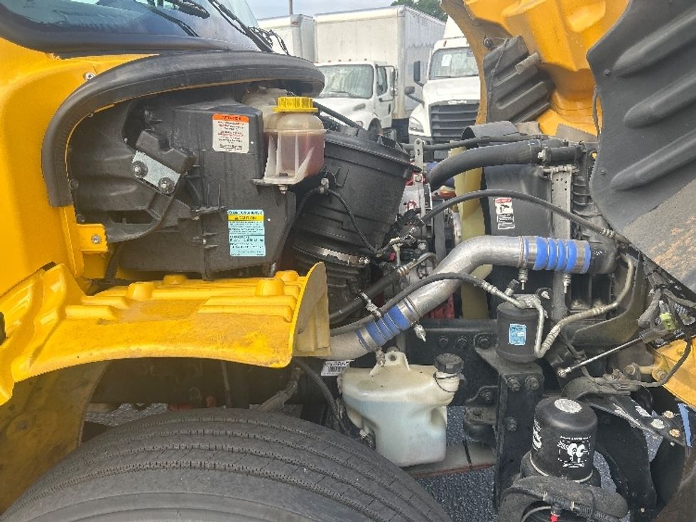 Medium Duty Box Truck-Light and Medium Duty Trucks-Freightliner-2022-M2-Charlotte-NC-214,030\n\t\tmiles-$ 56,250 - Image 27