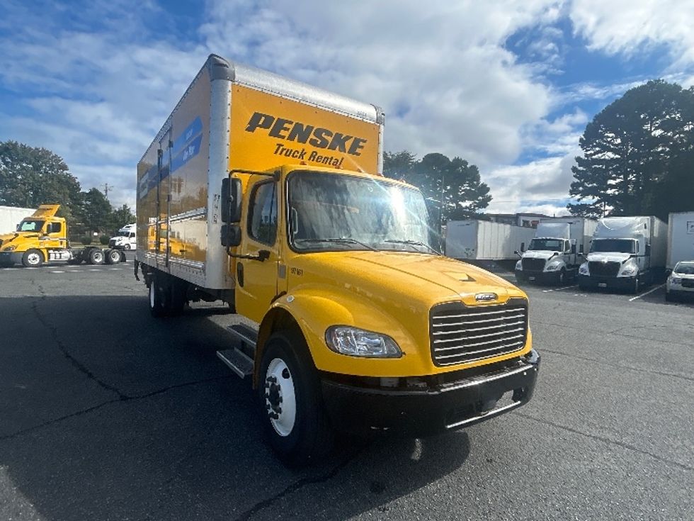 Medium Duty Box Truck-Light and Medium Duty Trucks-Freightliner-2022-M2-Charlotte-NC-247,868\n\t\tmiles-$ 49,750 - Image 1