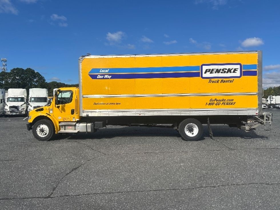 Medium Duty Box Truck-Light and Medium Duty Trucks-Freightliner-2022-M2-Charlotte-NC-247,868\n\t\tmiles-$ 49,750 - Image 4