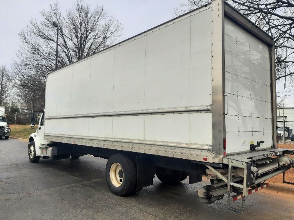 Medium Duty Box Truck-Light and Medium Duty Trucks-Freightliner-2022-M2-Charlotte-NC-280,180\n\t\tmiles-$ 45,000 - Image 6
