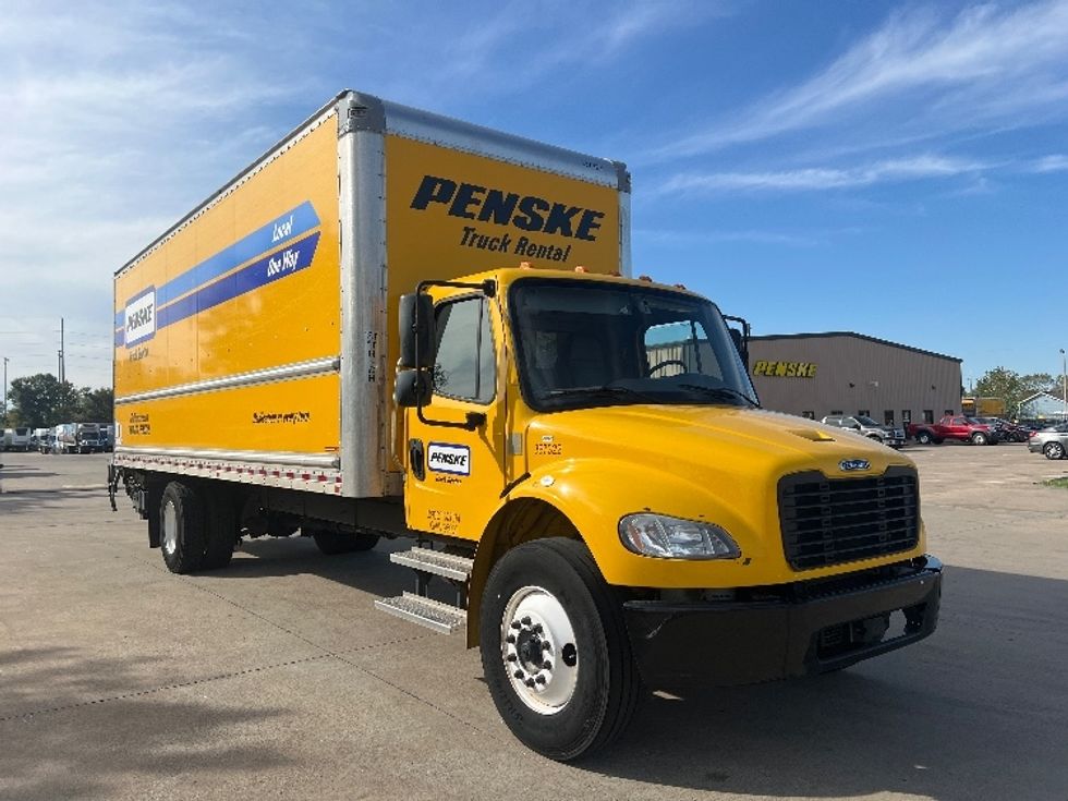 Medium Duty Box Truck-Light and Medium Duty Trucks-Freightliner-2022-M2-Chattanooga-TN-235,556\n\t\tmiles-$ 47,750 - Image 1