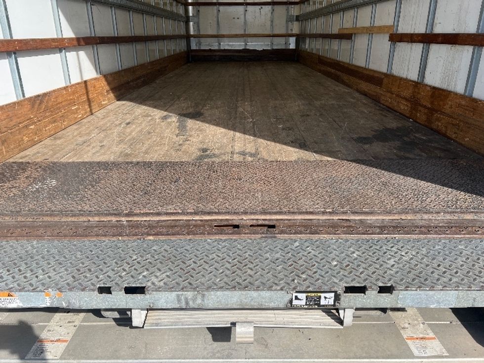 Medium Duty Box Truck-Light and Medium Duty Trucks-Freightliner-2022-M2-Chattanooga-TN-235,556\n\t\tmiles-$ 47,750 - Image 10