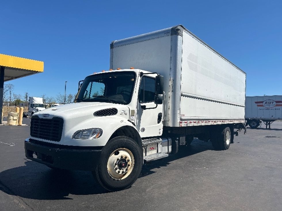 Medium Duty Box Truck-Light and Medium Duty Trucks-Freightliner-2022-M2-Chicopee-MA-225,369\n\t\tmiles-$ 55,250 - Image 3