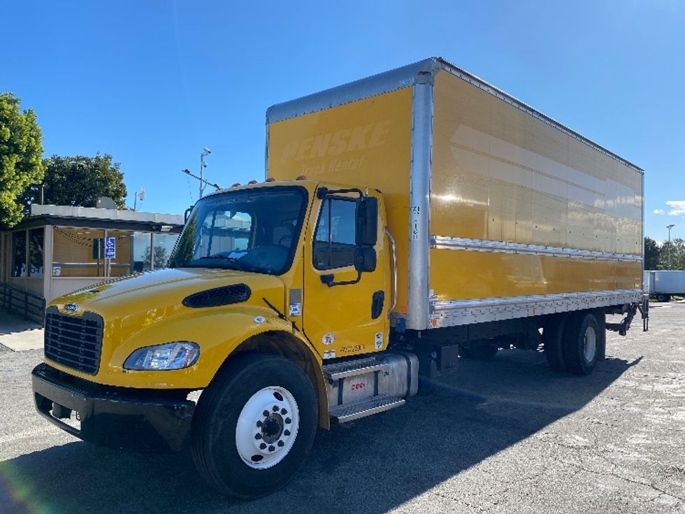 Medium Duty Box Truck-Light and Medium Duty Trucks-Freightliner-2022-M2-Chino-CA-111,343\n\t\tmiles-$ 76,500 - Image 3