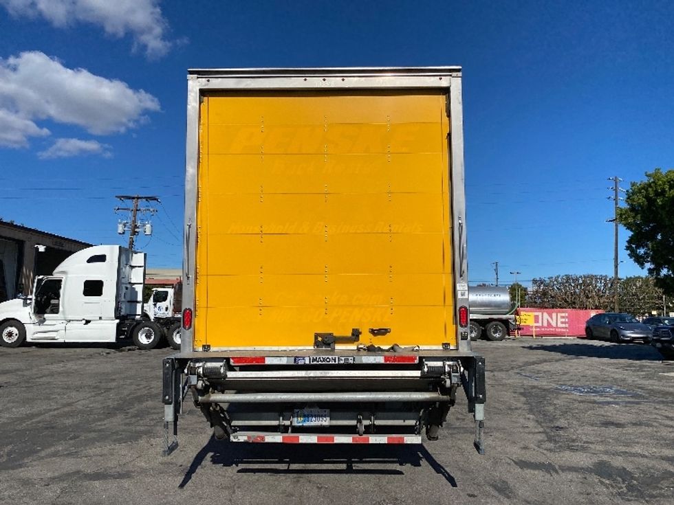 Medium Duty Box Truck-Light and Medium Duty Trucks-Freightliner-2022-M2-Chino-CA-111,343\n\t\tmiles-$ 76,500 - Image 6