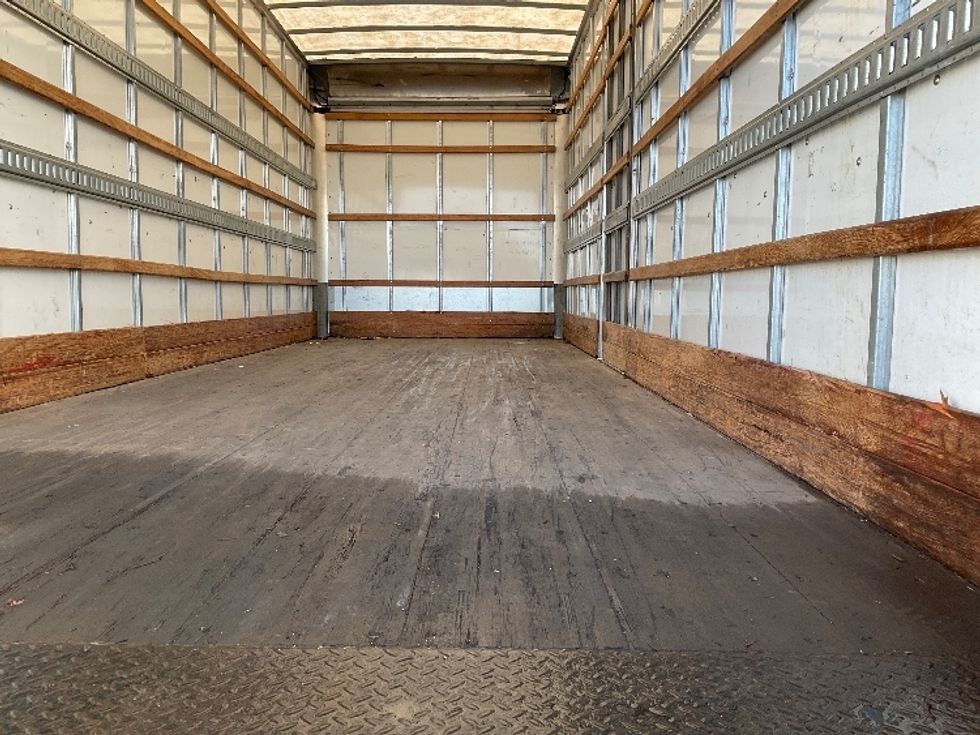 Medium Duty Box Truck-Light and Medium Duty Trucks-Freightliner-2022-M2-Cincinnati-OH-168,808\n\t\tmiles-$ 66,000 - Image 10