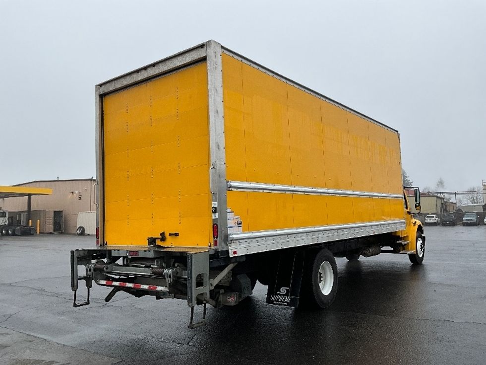 Medium Duty Box Truck-Light and Medium Duty Trucks-Freightliner-2022-M2-Clackamas-OR-77,950\n\t\tmiles-$ 78,750 - Image 13