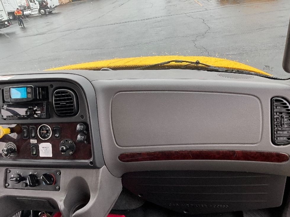 Medium Duty Box Truck-Light and Medium Duty Trucks-Freightliner-2022-M2-Clackamas-OR-77,950\n\t\tmiles-$ 78,750 - Image 21